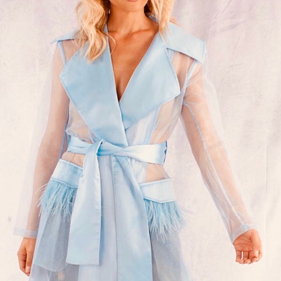 Lana - Picture 2 of 2